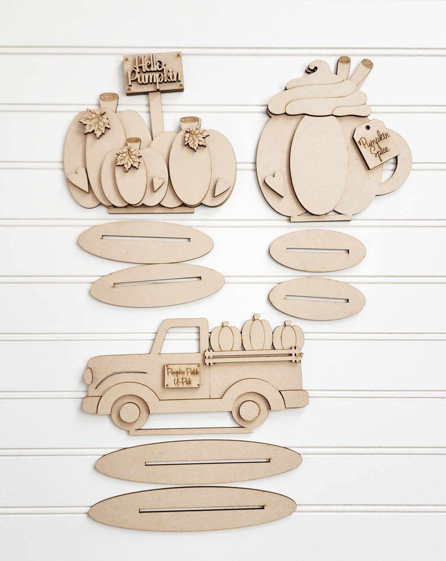 Hello Pumpkin Shelf Sitter DIY Kit