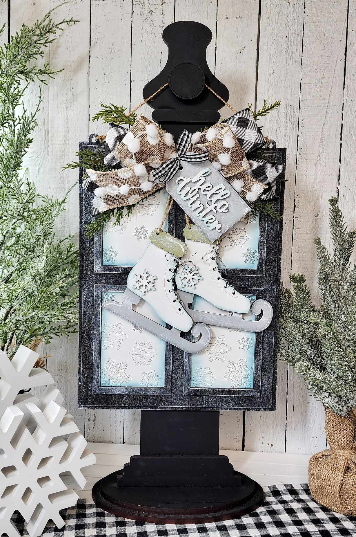 Winter Wonderland Ice SkatesHanging Sign DIY Kit