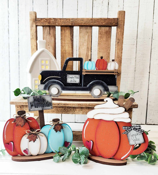 Hello Pumpkin Shelf Sitter DIY Kit