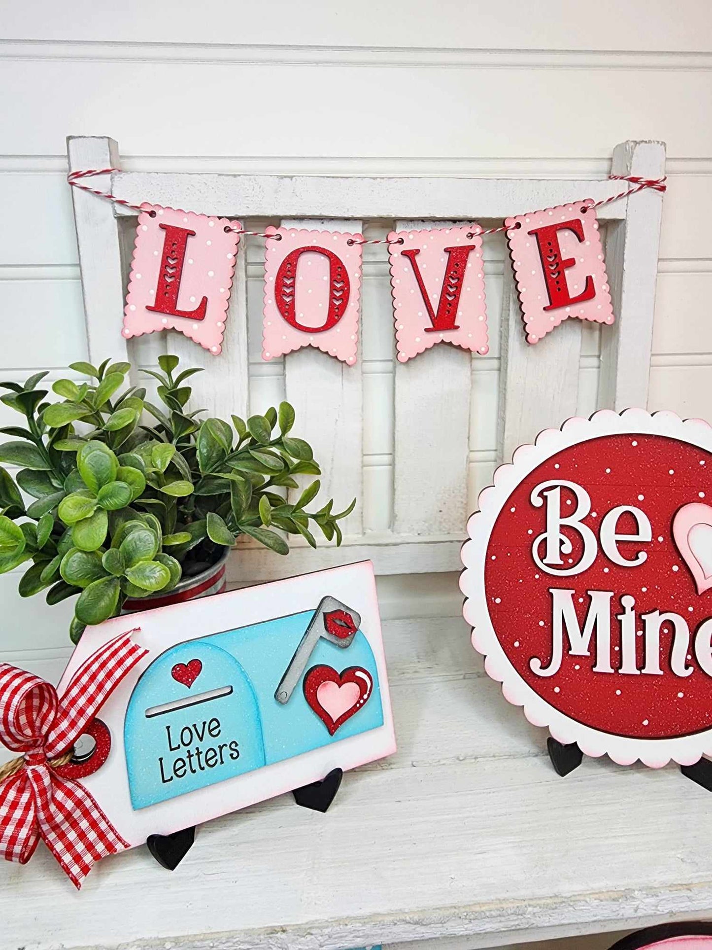 Hugs & Kisses Tiered Tray DIY Kit
